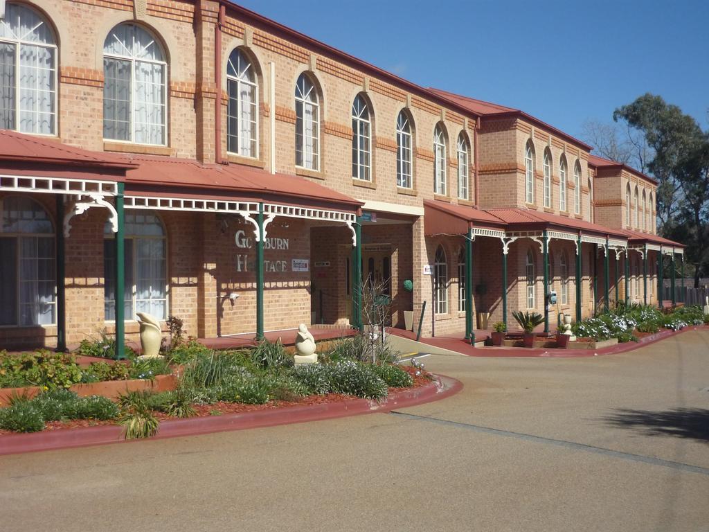 Heritage Motor Inn Гоулбёрн Экстерьер фото