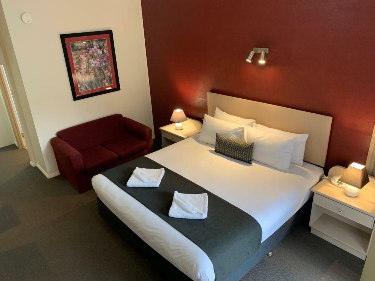 Heritage Motor Inn Гоулбёрн Экстерьер фото